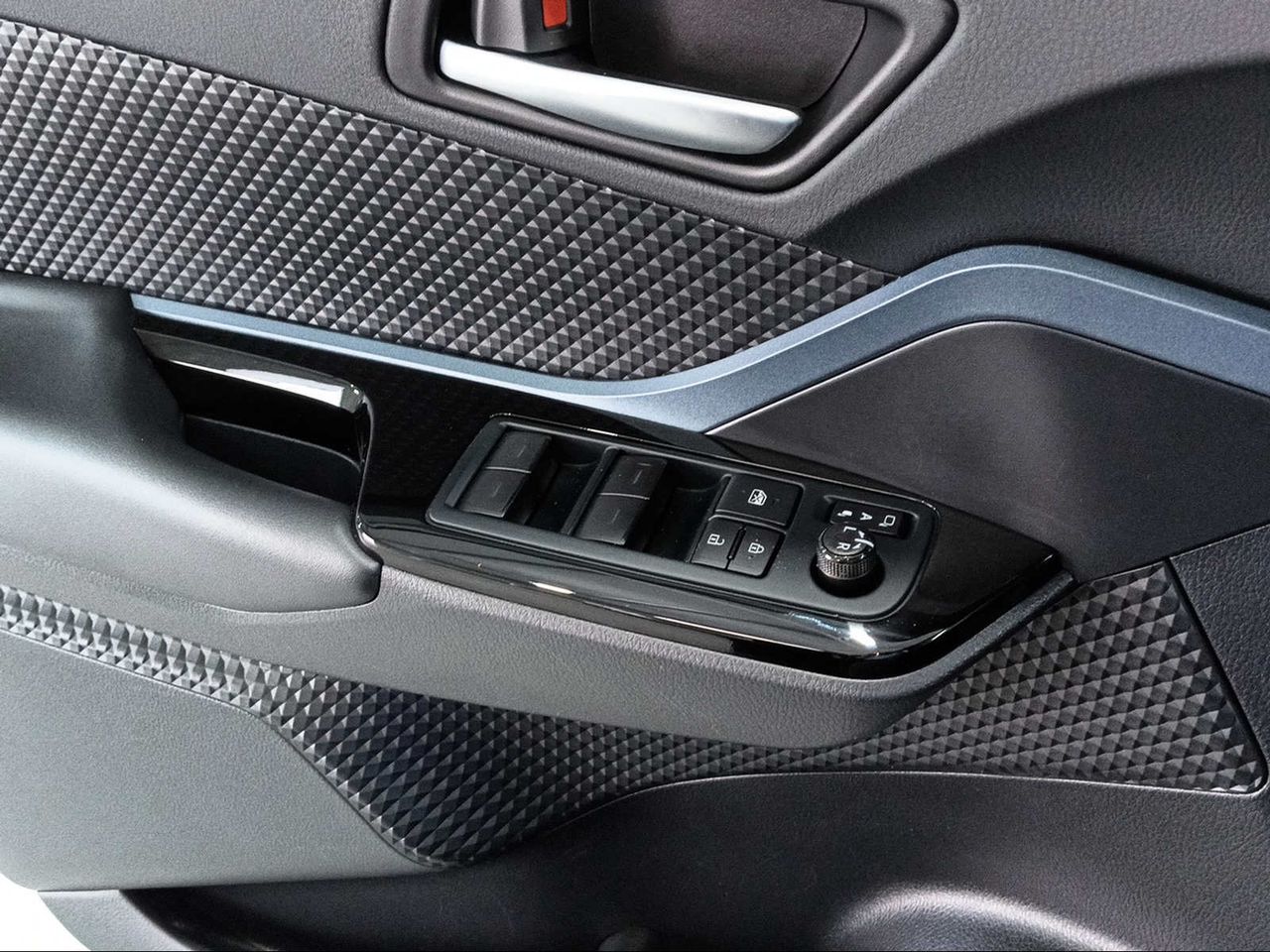 Toyota C-HR 2.0 180H Advance  - Foto 21