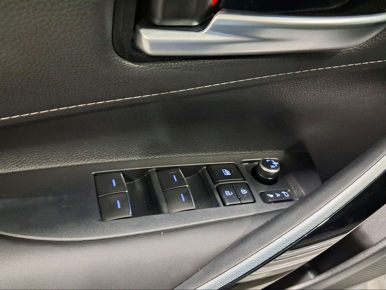 Toyota Corolla 1.8 125H STYLE E-CVT  - Foto 25