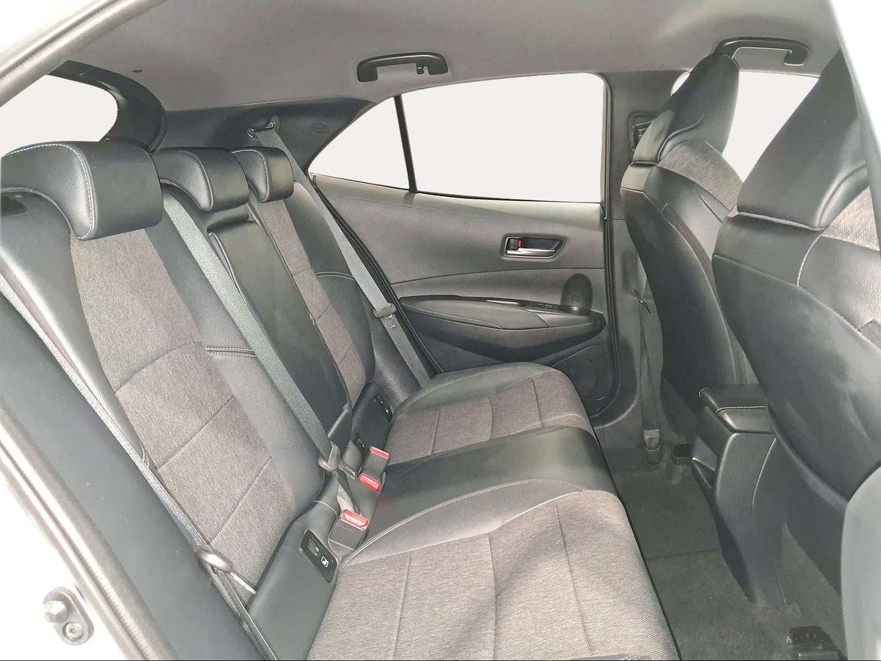 Toyota Corolla 1.8 125H STYLE E-CVT  - Foto 8