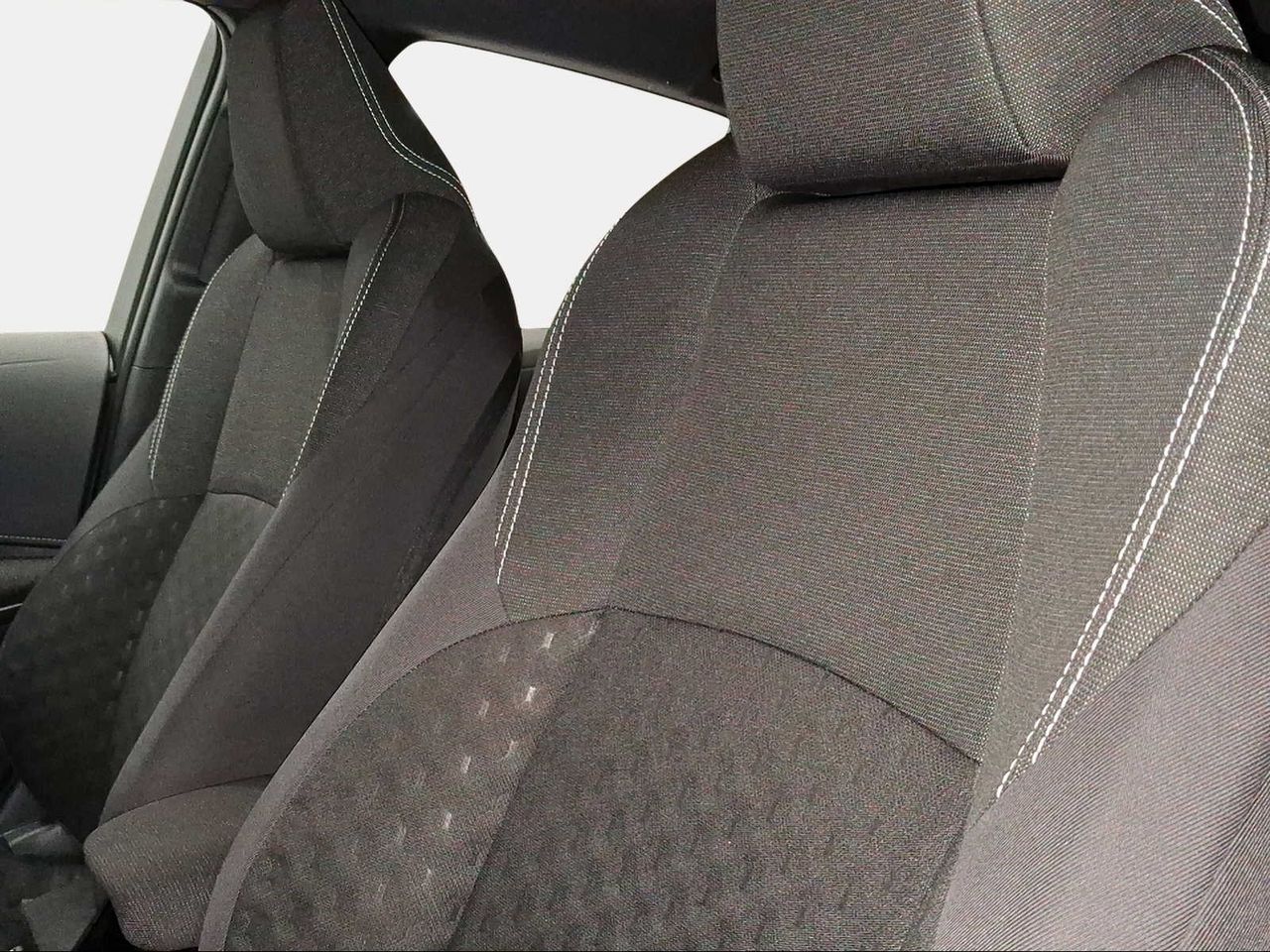 Toyota Corolla 140H Active Plus  - Foto 23