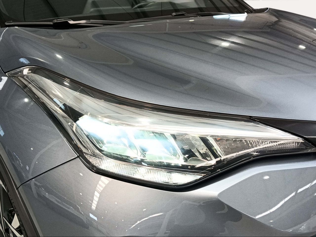 Toyota C-HR 1.8 125H Advance  - Foto 23