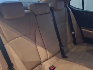 Lexus ES 2.5 300h Premium  - Foto 10