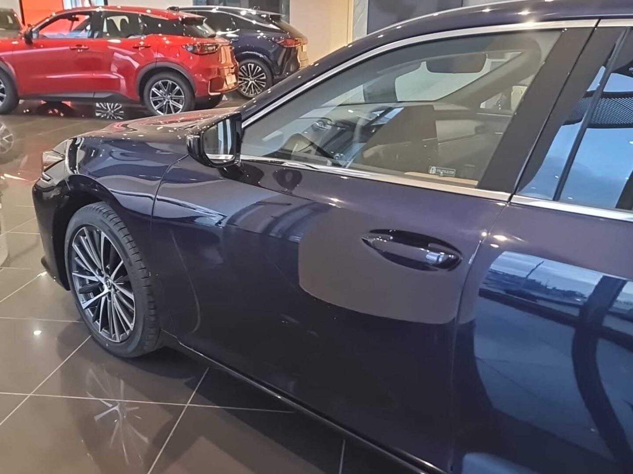 Lexus ES 2.5 300h Premium  - Foto 4