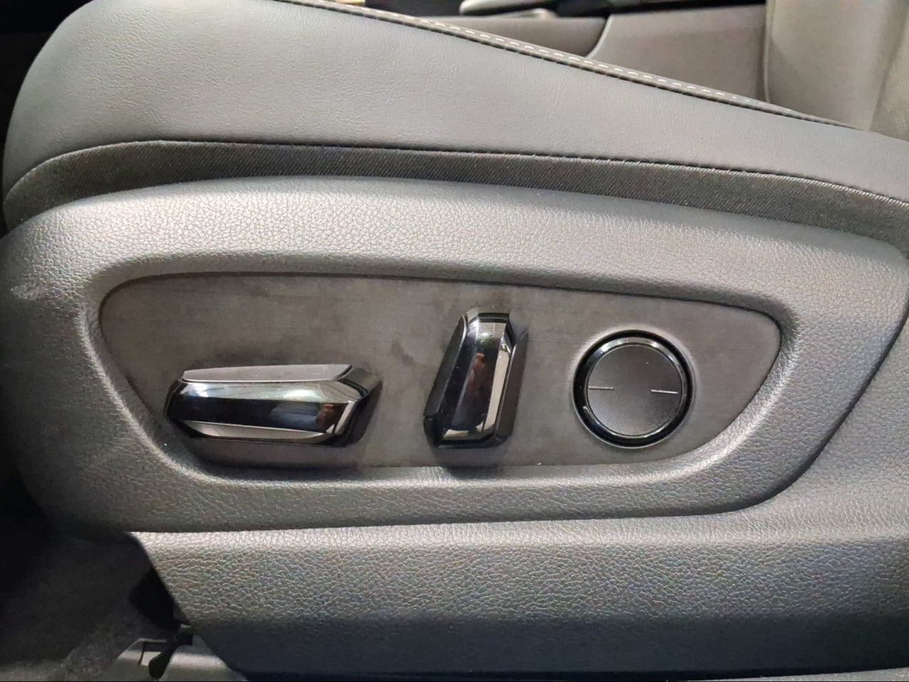 Lexus UX 2.0 300h Relax Plus 4X4  - Foto 23