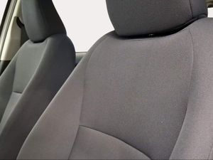 Toyota Yaris 1.0 70 Business  - Foto 24