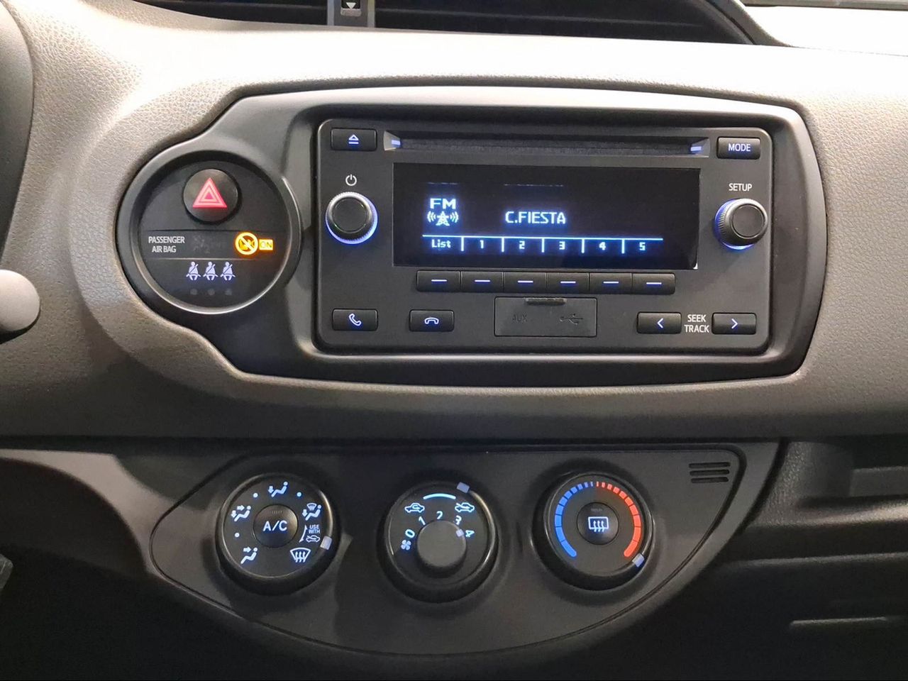 Toyota Yaris 1.0 70 Business  - Foto 16