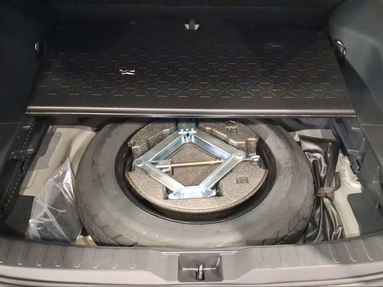 Toyota Rav4 220H e-CVT 4x2 Advance  - Foto 25