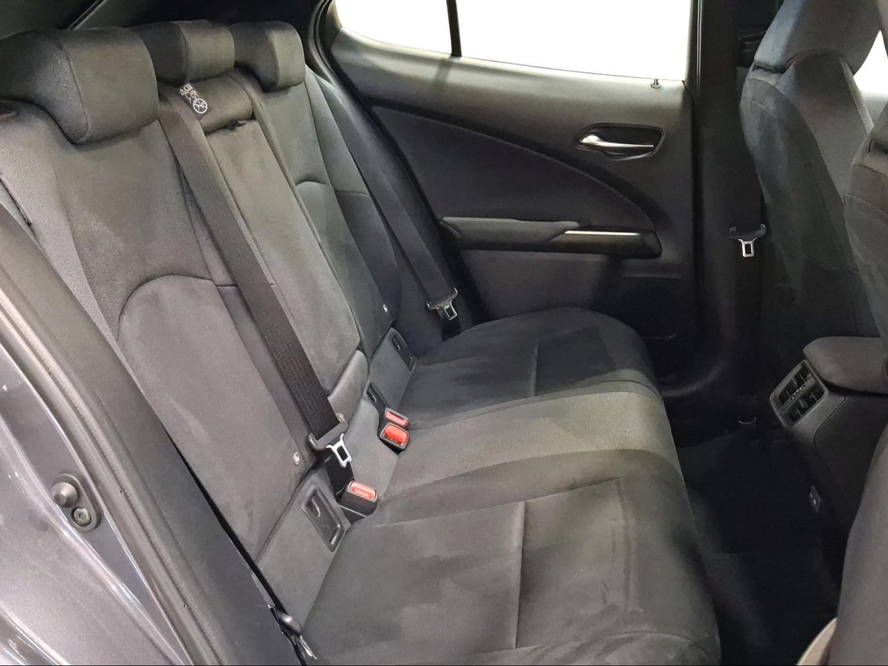 Lexus UX 2.0 300h UX Plus  - Foto 8