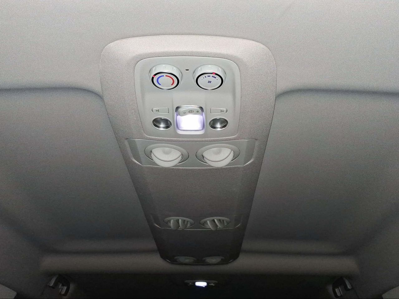 Toyota Proace Verso 2.0D 180CV VIP 6PL L2 AUTO   - Foto 27