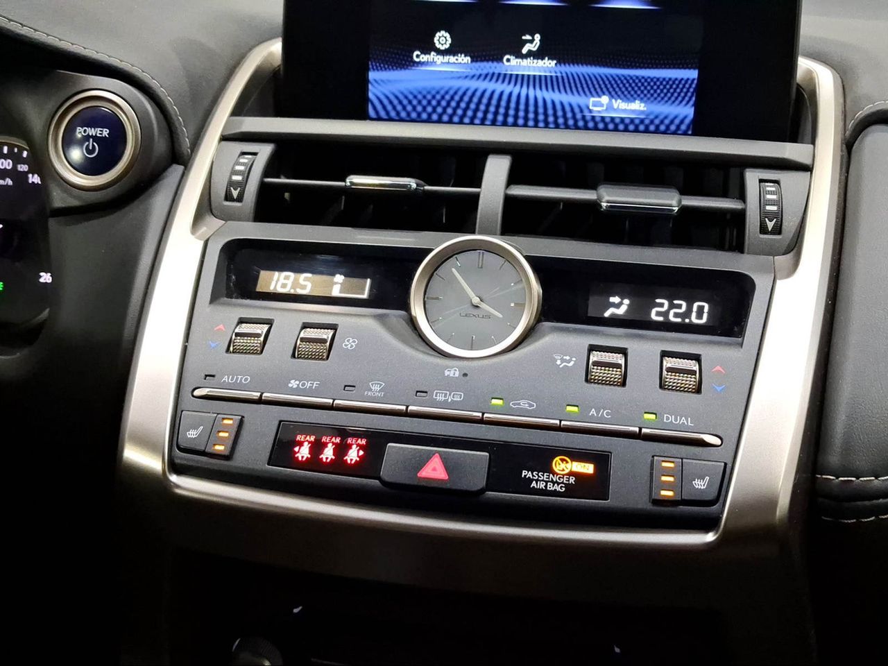 Lexus NX 2.5 300h Premium 2WD  - Foto 15