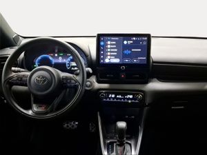 Toyota Yaris 1.5 130H GR Sport  - Foto 9