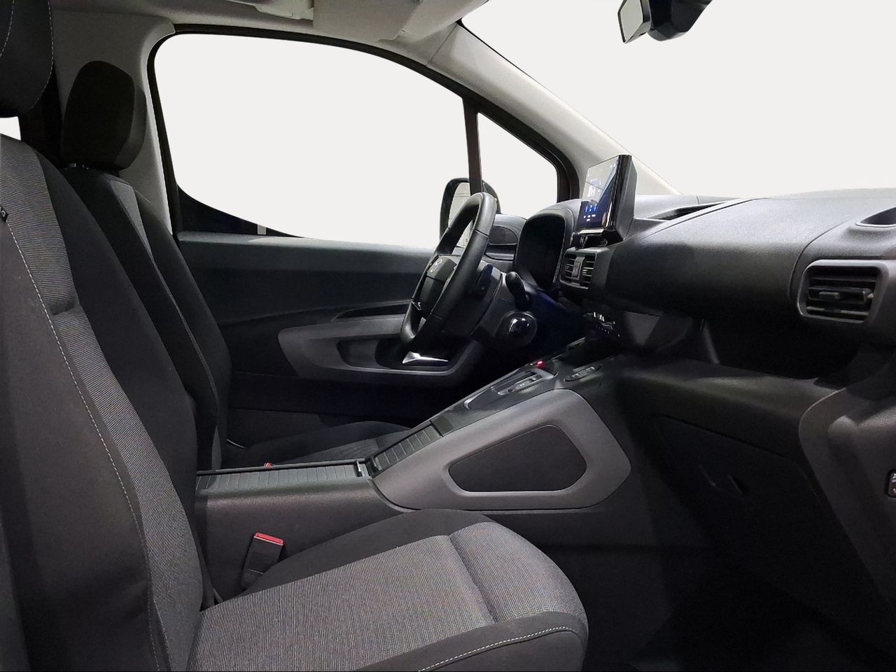 Toyota Proace City Verso Family EV L2 50kWh 136CV Active  - Foto 7