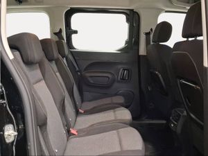 Toyota Proace City Verso Family EV L2 50kWh 136CV Active  - Foto 8