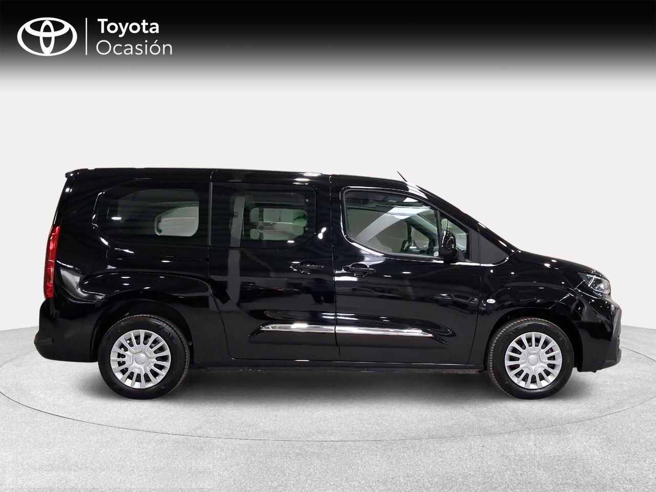 Toyota Proace City Verso Family EV L2 50kWh 136CV Active  - Foto 18