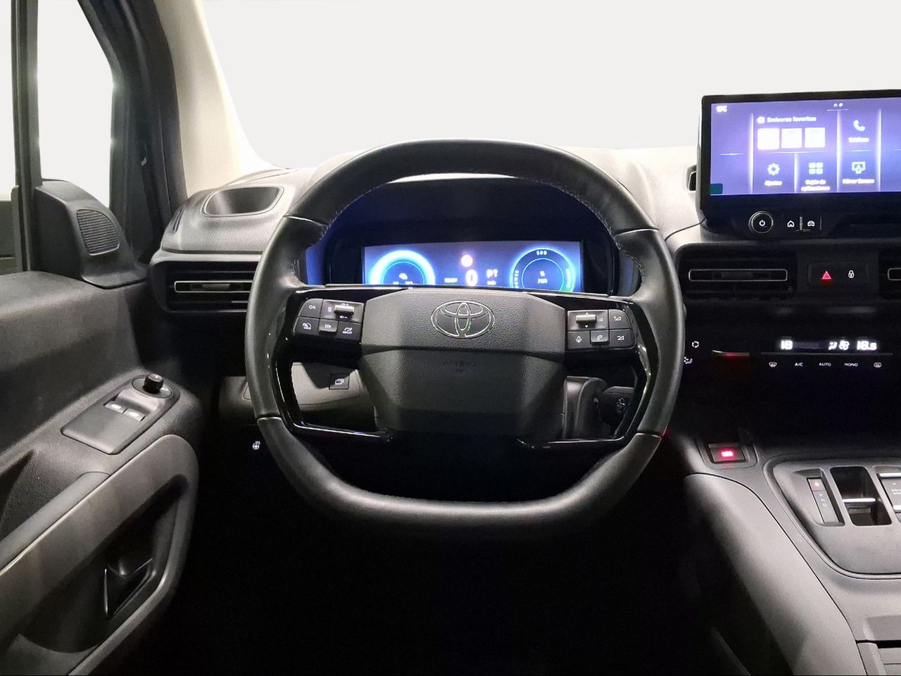 Toyota Proace City Verso Family EV L2 50kWh 136CV Active  - Foto 10