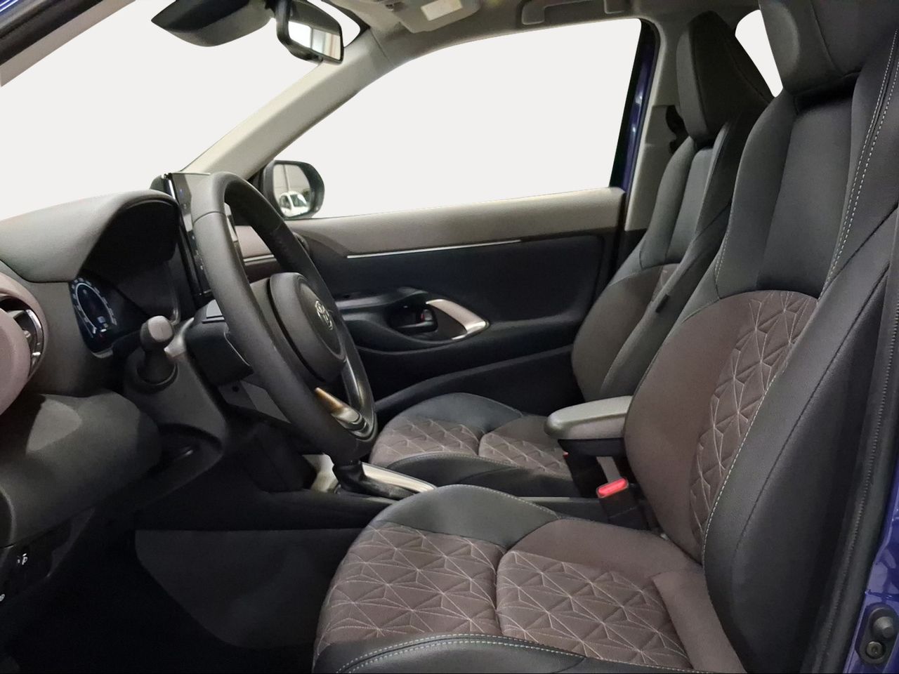 Toyota Yaris Cross 1.5 130H Style  - Foto 13