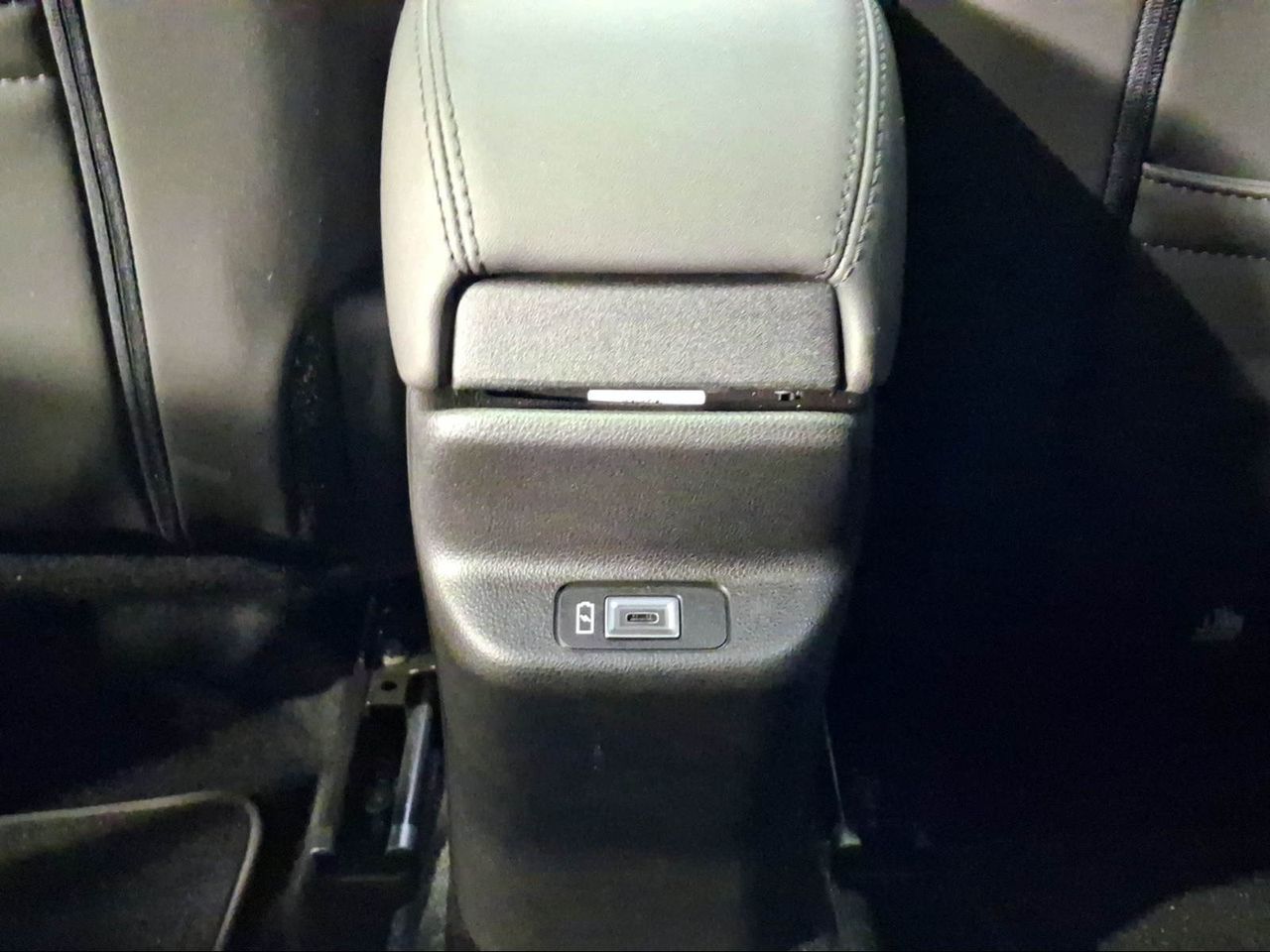 Jeep Avenger 1.2 eHybrid 74kW (100CV) Summit  - Foto 18