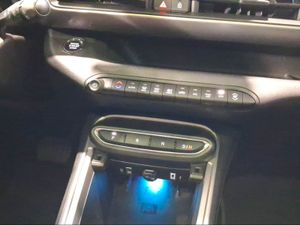 Jeep Avenger 1.2 eHybrid 74kW (100CV) Summit  - Foto 22