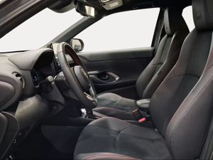 Toyota Yaris Cross 1.5 130H GR Sport  - Foto 13