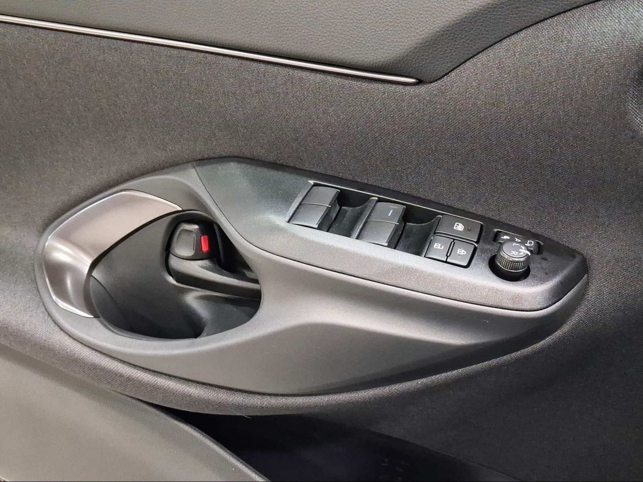 Toyota Yaris Cross 1.5 130H GR Sport  - Foto 21