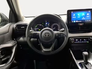 Toyota Yaris 1.5 120H Active Plus  - Foto 10