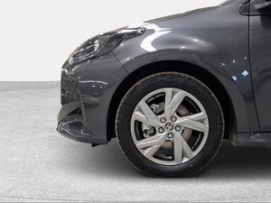 Toyota Yaris 1.5 120H Active Plus  - Foto 17