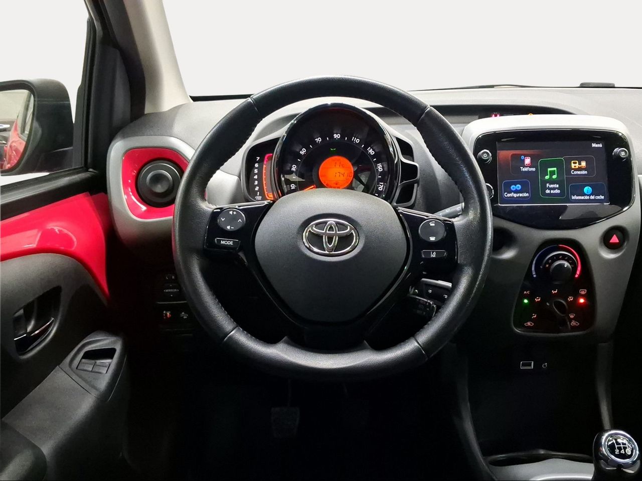 Toyota Aygo 1.0 70 x-play  - Foto 10