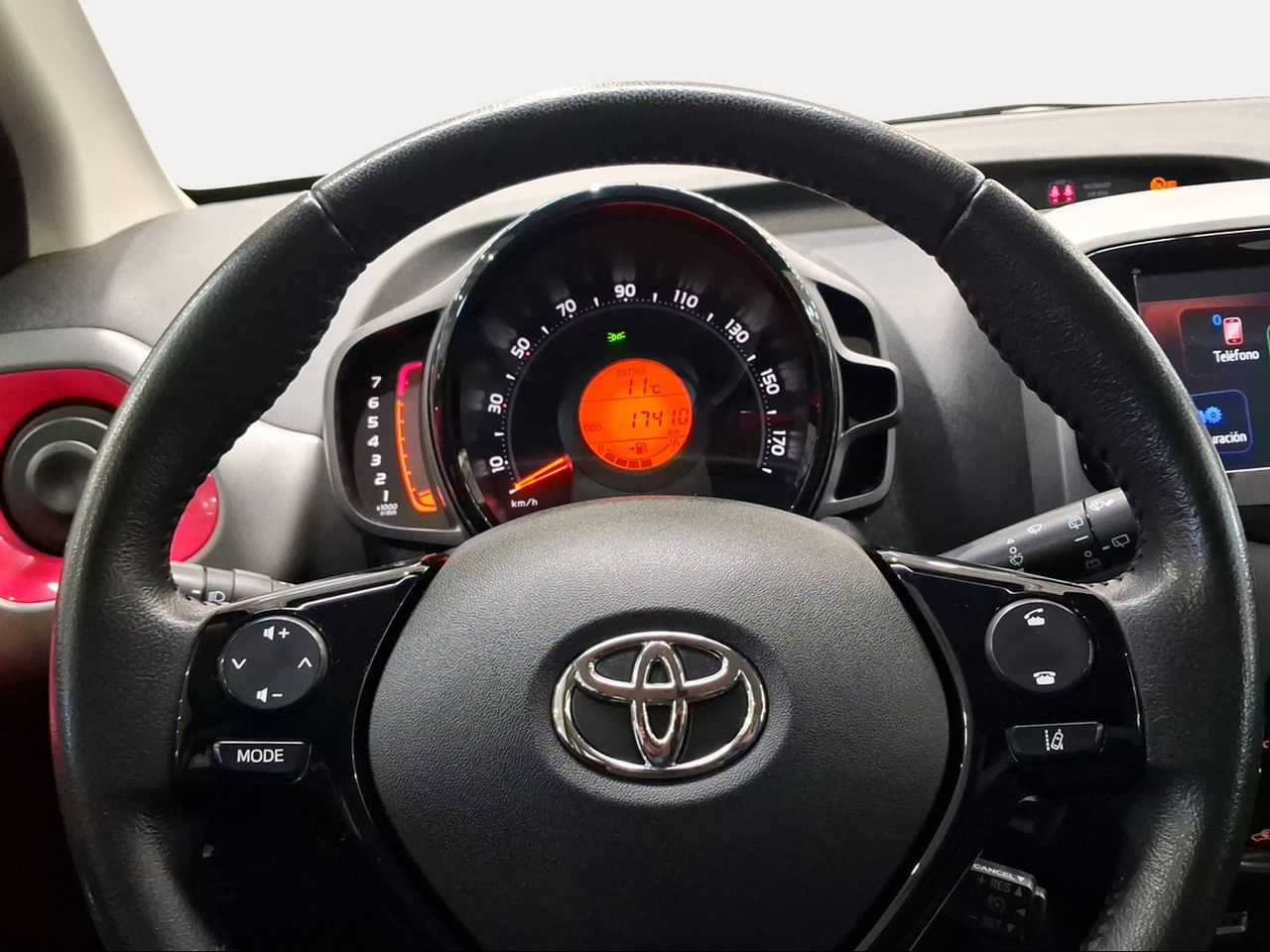 Toyota Aygo 1.0 70 x-play  - Foto 14