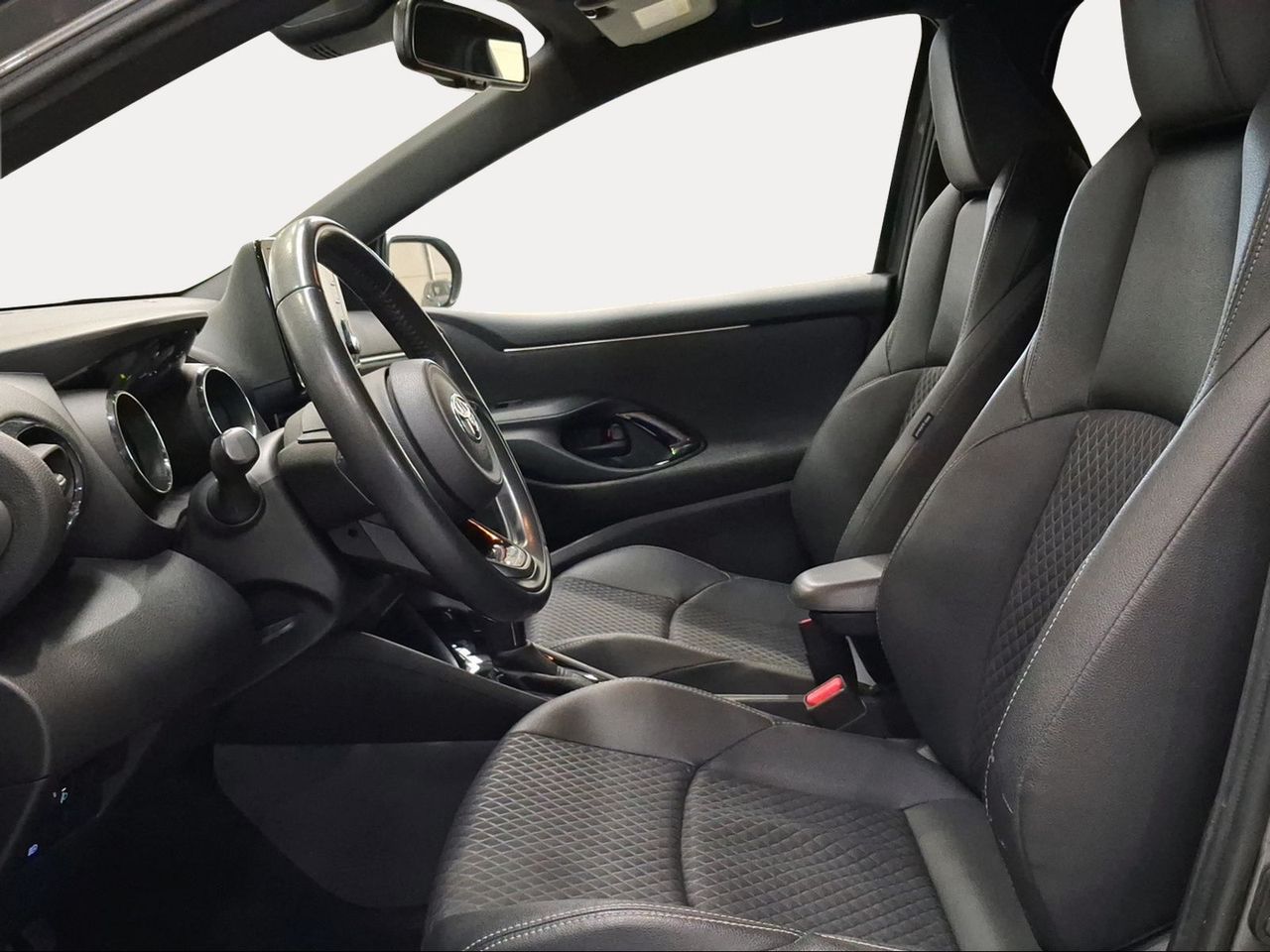 Toyota Yaris 1.5 120H Style  - Foto 13