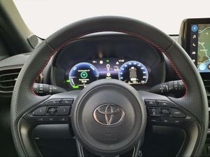 Toyota Yaris Cross 1.5 130H GR Sport  - Foto 14