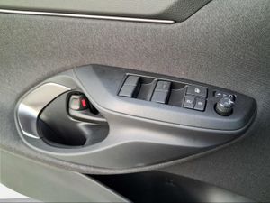 Toyota Yaris Cross 1.5 130H GR Sport  - Foto 23