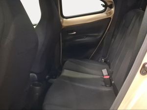 Toyota Aygo X Cross 1.0 VVT-I 72CV Chic  - Foto 12