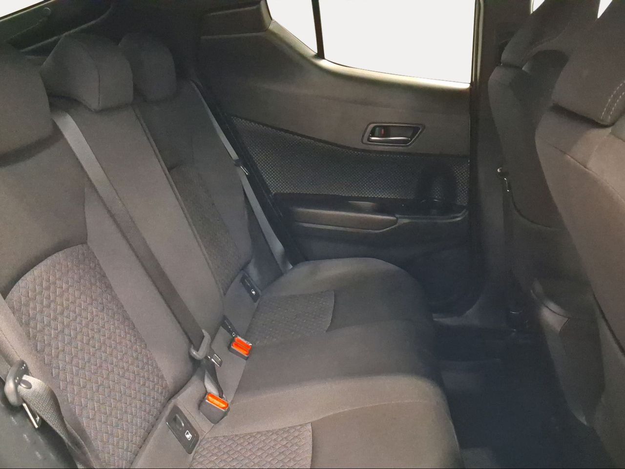 Toyota C-HR 2.0 180H Advance  - Foto 8