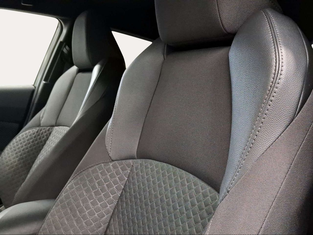 Toyota C-HR 2.0 180H Advance  - Foto 22