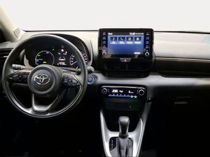 Toyota Yaris 1.5 120H Active Tech  - Foto 9