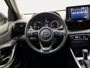 Toyota Yaris 1.5 120H Active Tech  - Foto 10