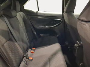 Toyota Yaris Cross 1.5 120H Active Tech  - Foto 8