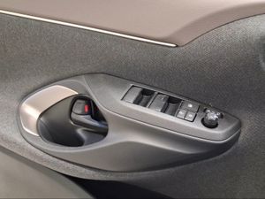 Toyota Yaris Cross 1.5 120H Style  - Foto 22