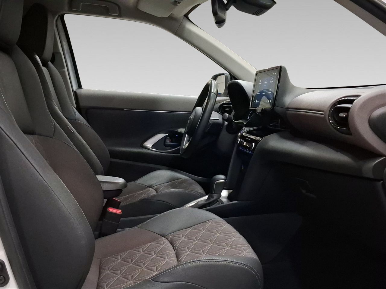 Toyota Yaris Cross 1.5 120H Style  - Foto 7