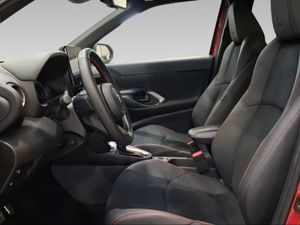 Toyota Yaris Cross 1.5 130H GR Sport  - Foto 13