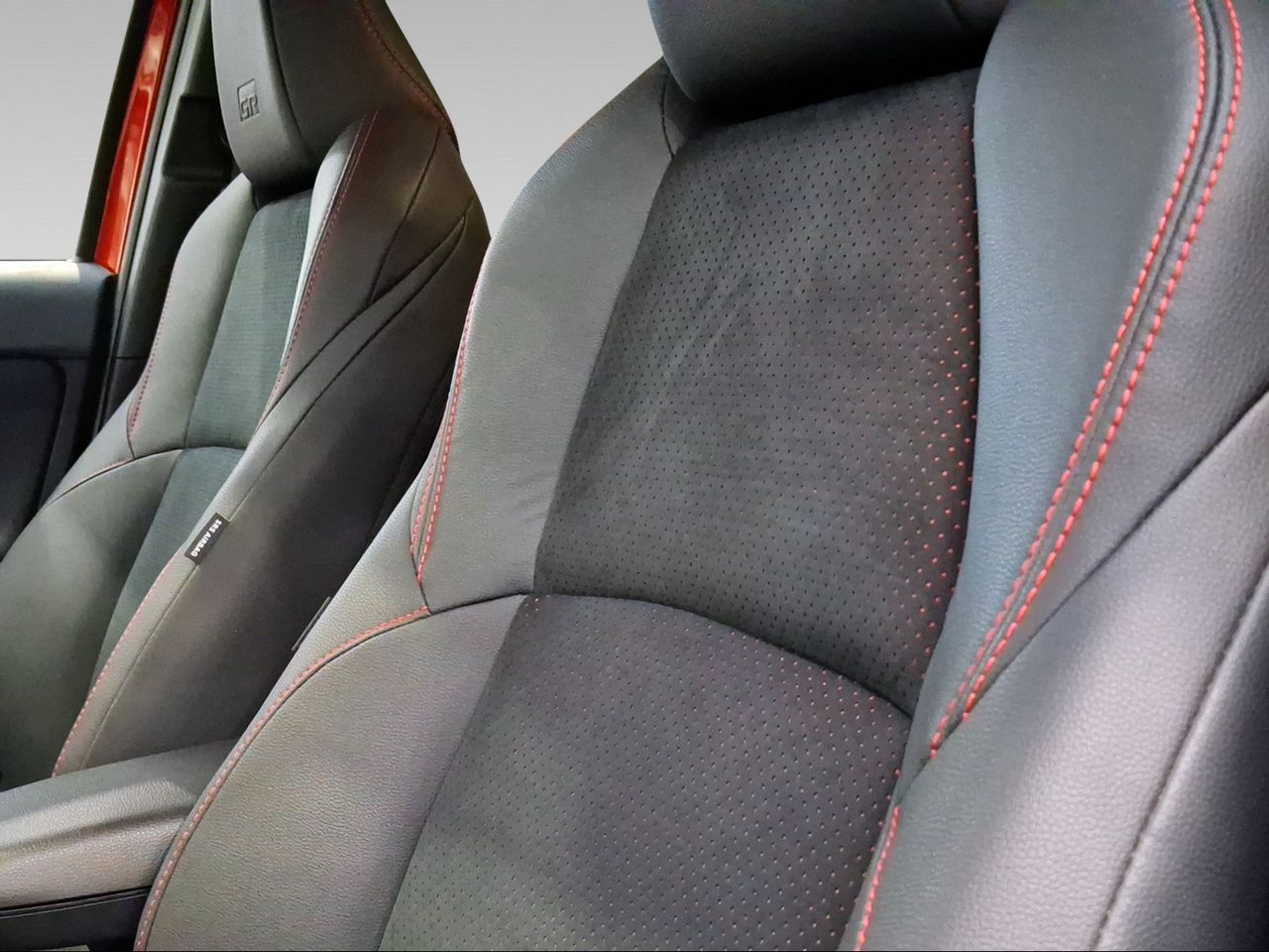 Toyota Yaris Cross 1.5 130H GR Sport  - Foto 22