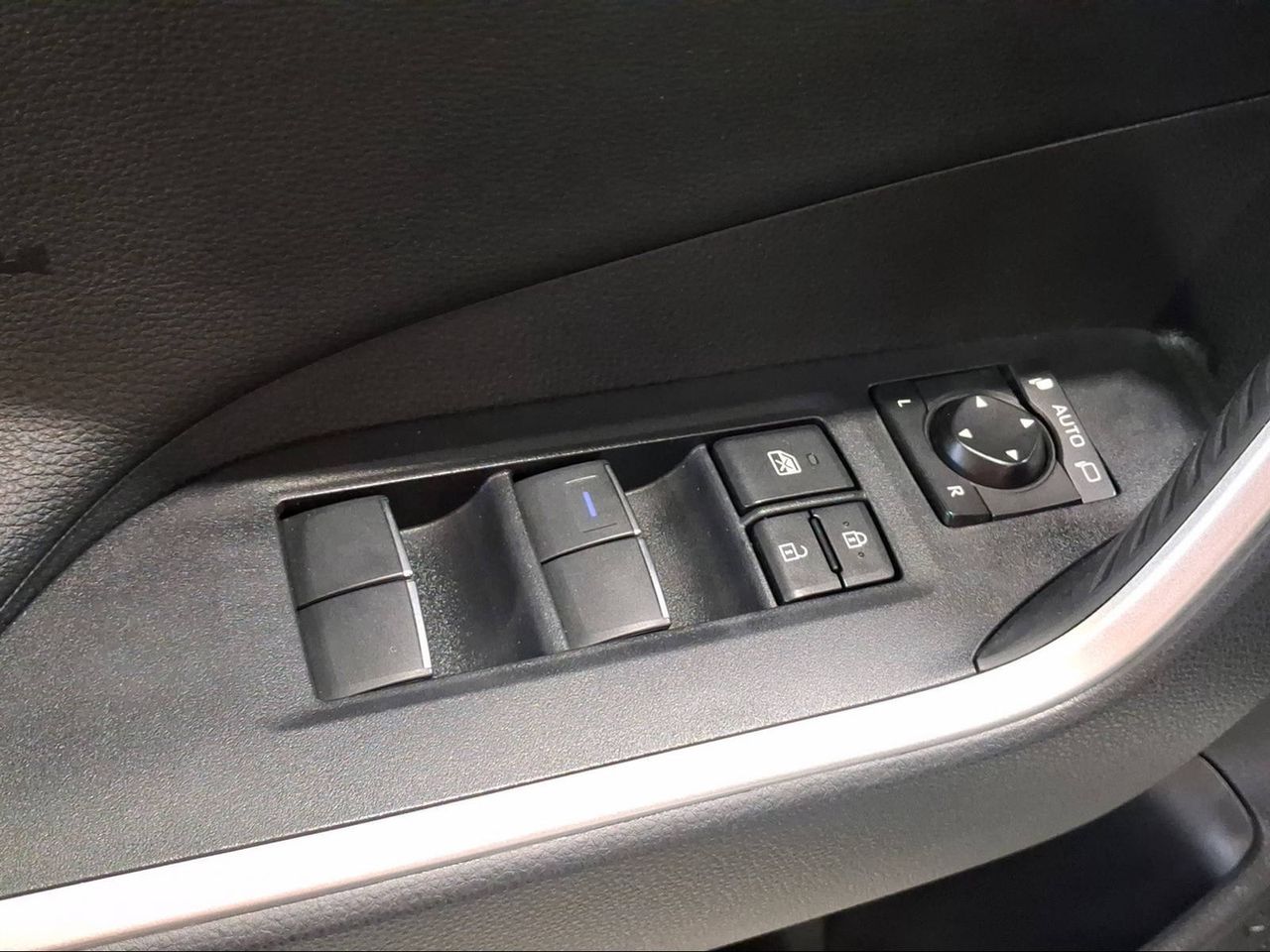 Toyota Rav4 2.5l 220H Advance  - Foto 22