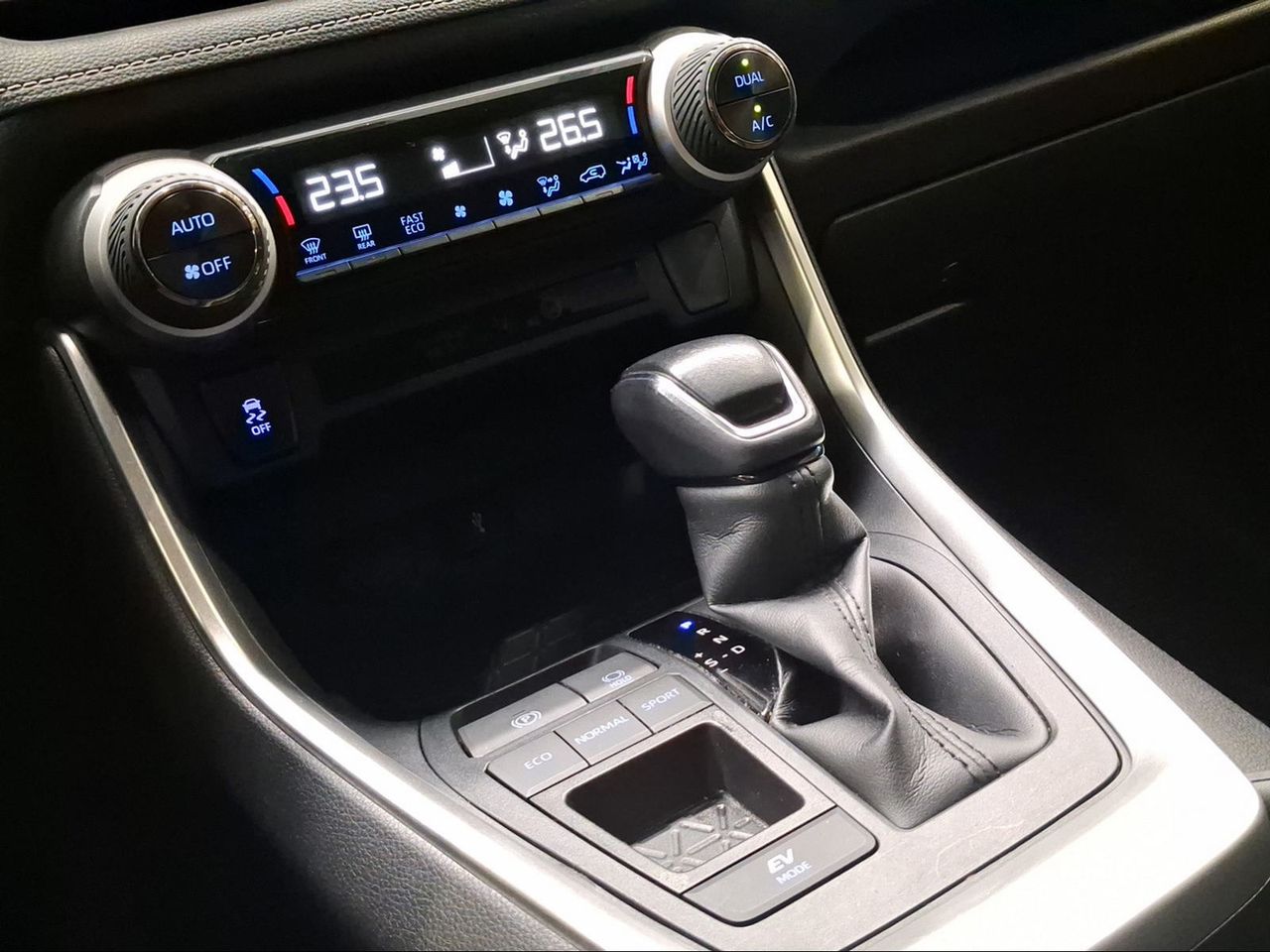 Toyota Rav4 2.5l 220H Advance  - Foto 24