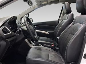 Suzuki SX4 S-Cross 1.6 DDiS GLE  - Foto 13