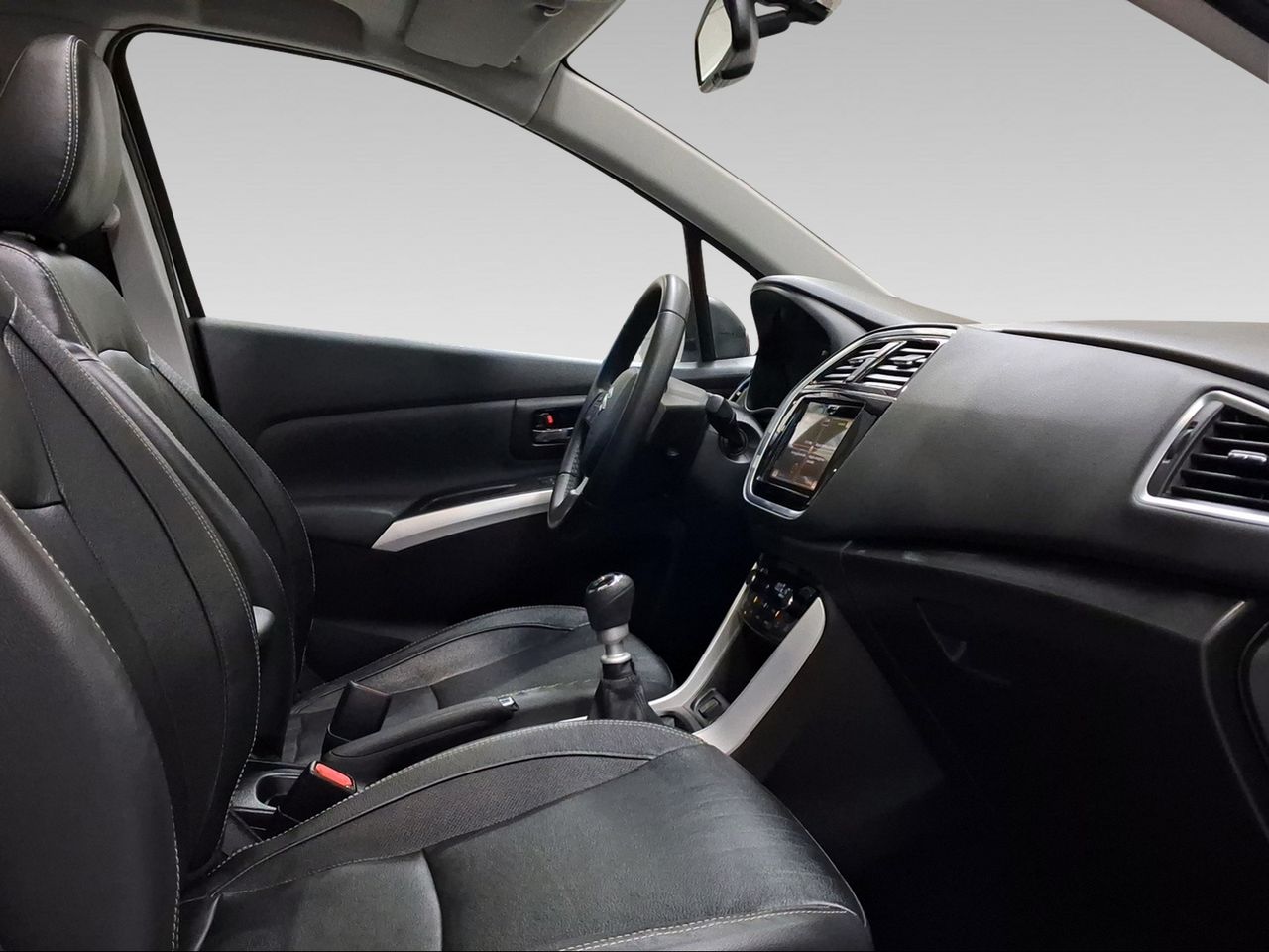 Suzuki SX4 S-Cross 1.6 DDiS GLE  - Foto 7