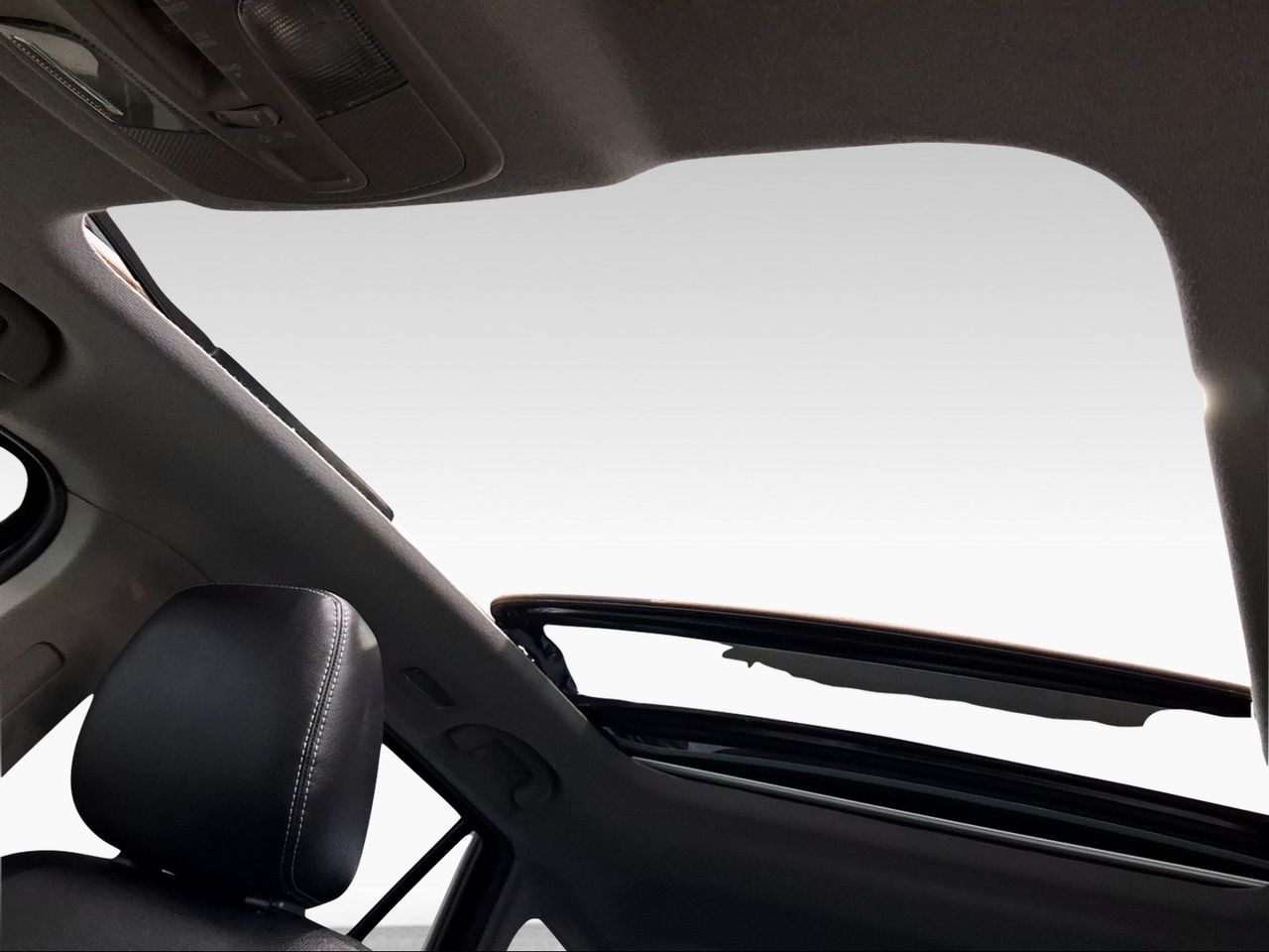 Suzuki SX4 S-Cross 1.6 DDiS GLE  - Foto 25