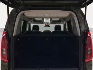 Toyota Proace City Verso Family EV L1 50kWh 136CV Advance  - Foto 11