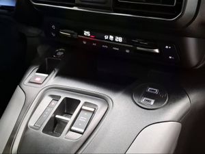 Toyota Proace City Verso Family EV L1 50kWh 136CV Advance  - Foto 22