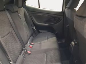 Toyota Yaris Cross 1.5 120H Active Tech  - Foto 8