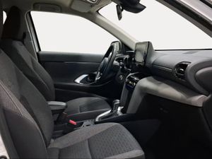 Toyota Yaris Cross 1.5 120H Business Plus  - Foto 7